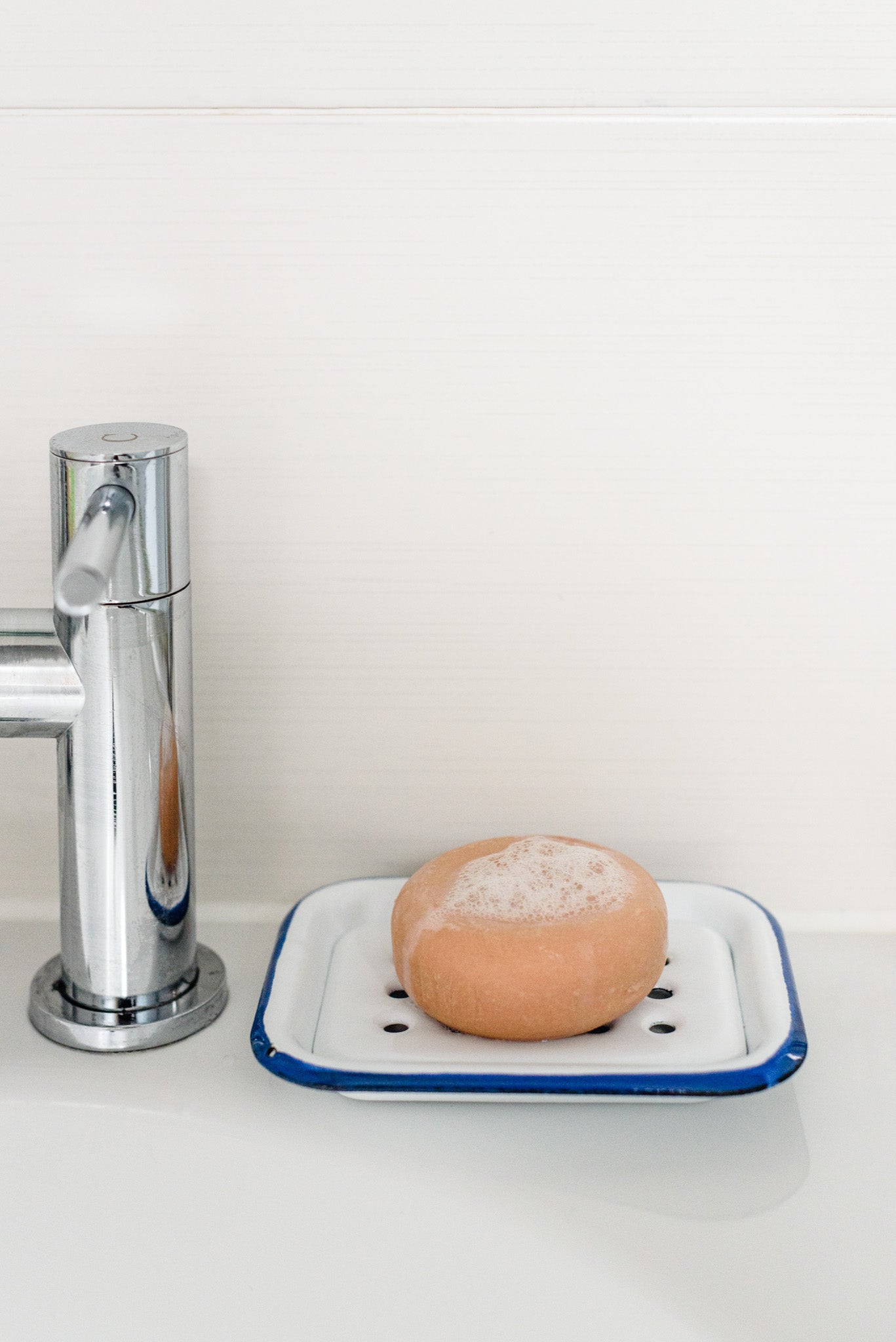 Solid Shampoo Bar - The Hydrating One