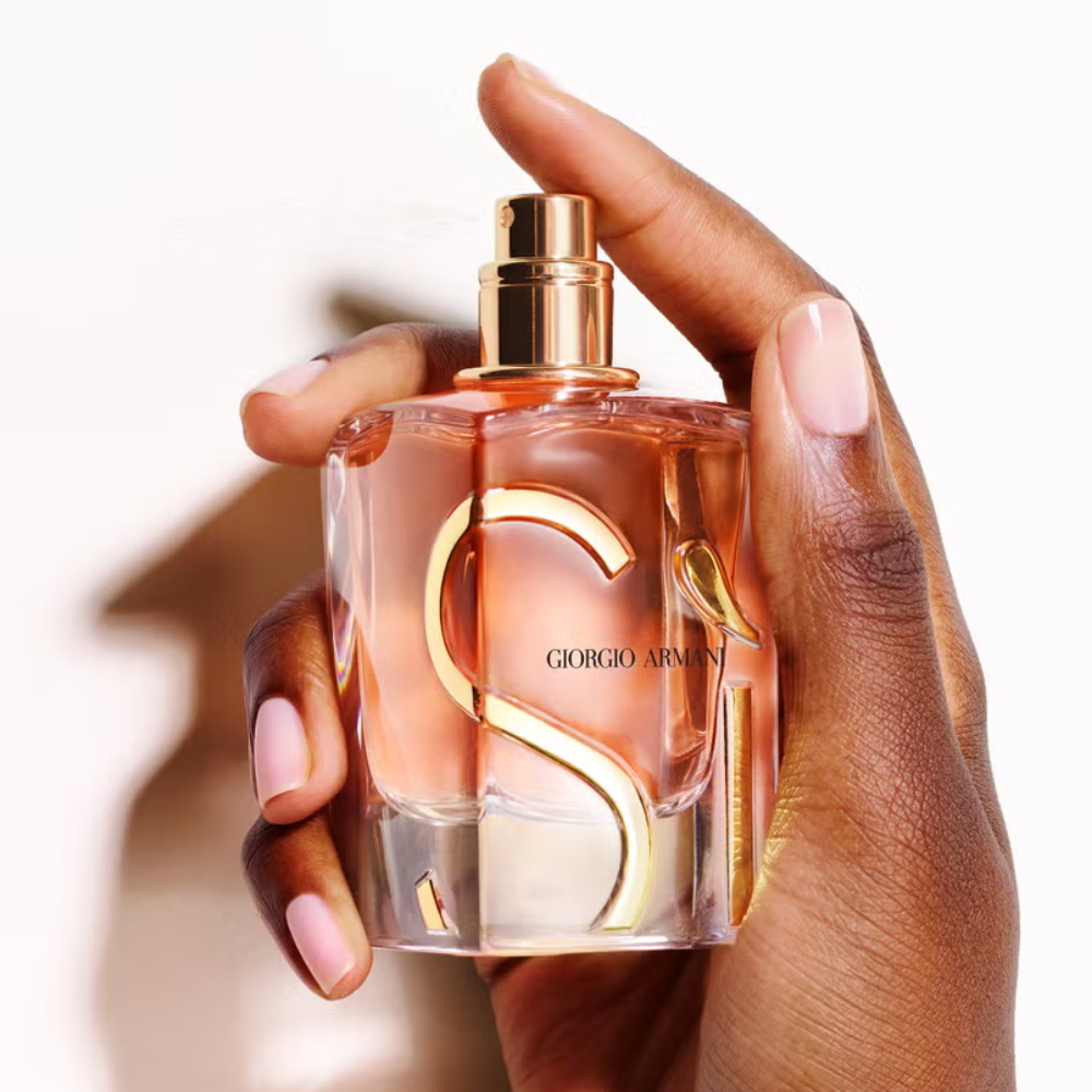 Armani Si Eau de Parfum Intense Women's Perfume Spray (30ml, 50ml, 100ml)