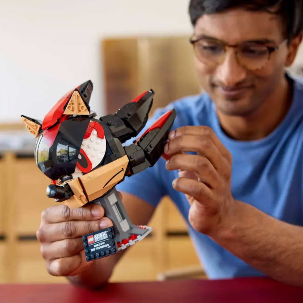 LEGO Sonic The Hedgehog Shadow the Hedgehog (77000)