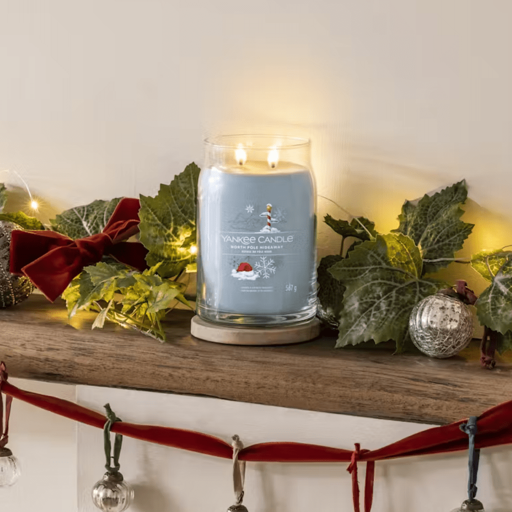 Yankee Candle North Pole Hideaway Signature Large Jar Candle